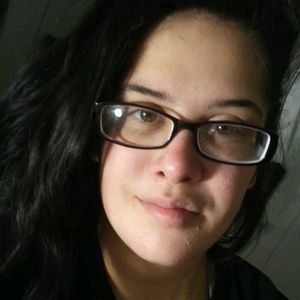 Meet your Posher, Deanna